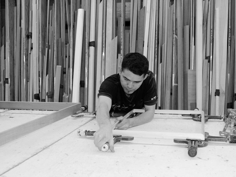 custom frame manufacturing Cambridge, MA