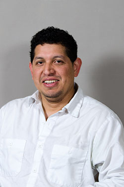 Rudy - Custom Frame Finisher